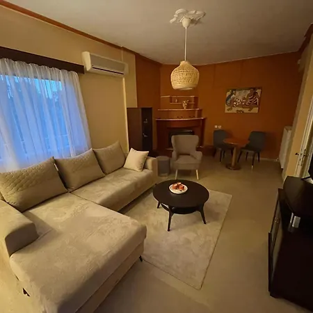 Sfendami House Sfendamion