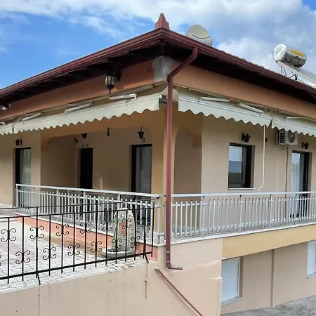 Sfendami House Sfendamion