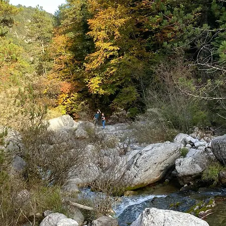 Hébergement de vacances Sfendami House *