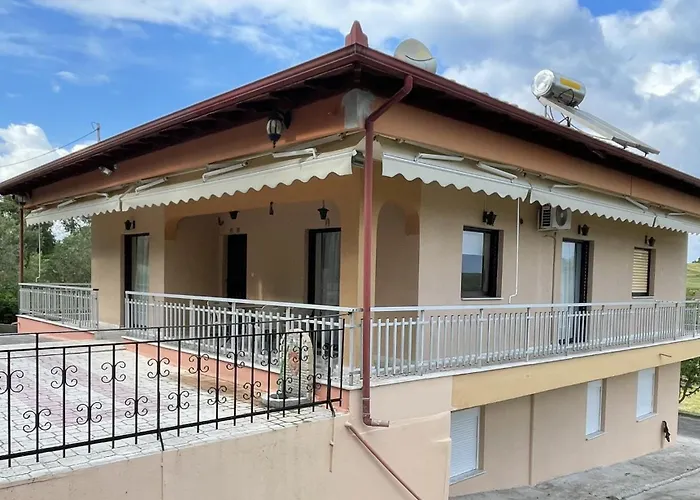 Sfendami House Sfendamion